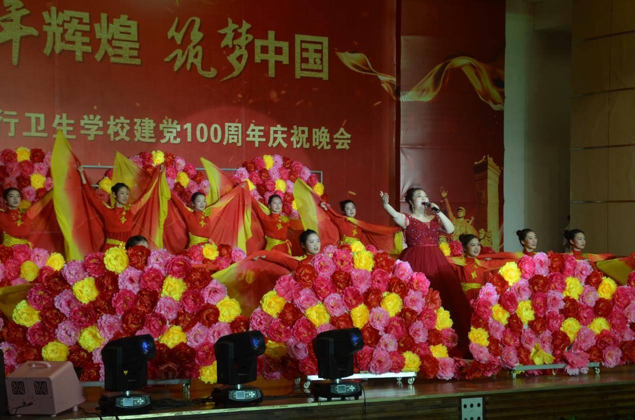 深度学习技术知识星球平台——棒球运动中,捕手戴的手套有什么特点?天天学习